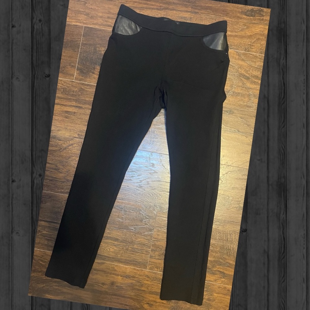 DKNY black pant with faux leather pocket detail